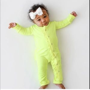 NWT Posh peanut neon yellow ruffle